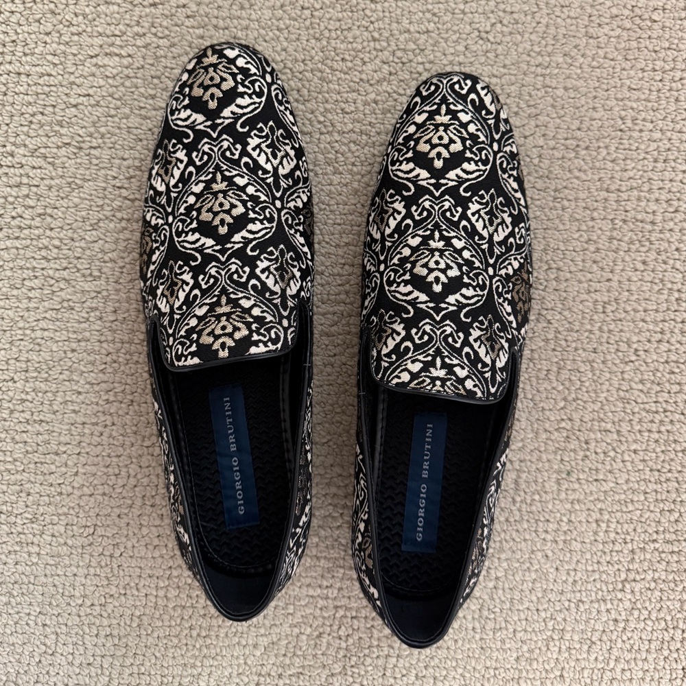 Giorgio Brutini Men's Smoking Slipper Loafers in Black and Cream - BRAND NEW